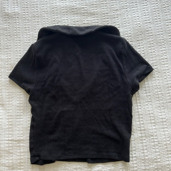 Garage crop top size small and in black. - Picture 3 of 3